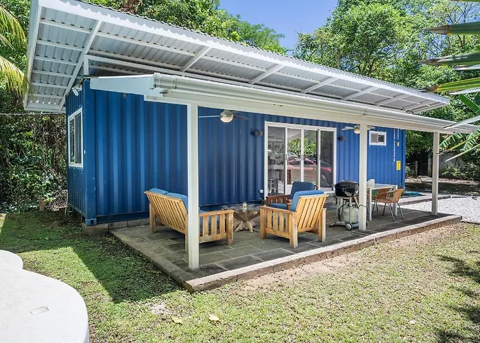 Cute, Modern Tiny With Pool For 2 People In Playa
