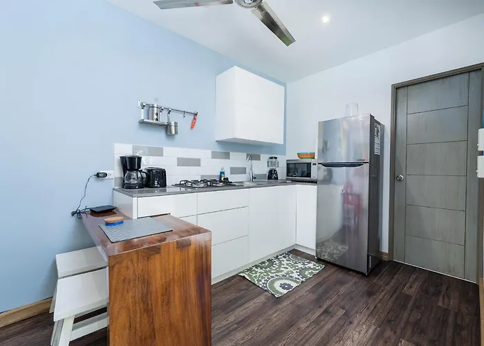 Cute, Modern Tiny With Pool For 2 People In Playa *