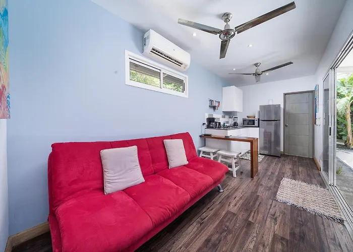 Cute, Modern Tiny With Pool For 2 People In Playa * Potrero (Guanacaste)