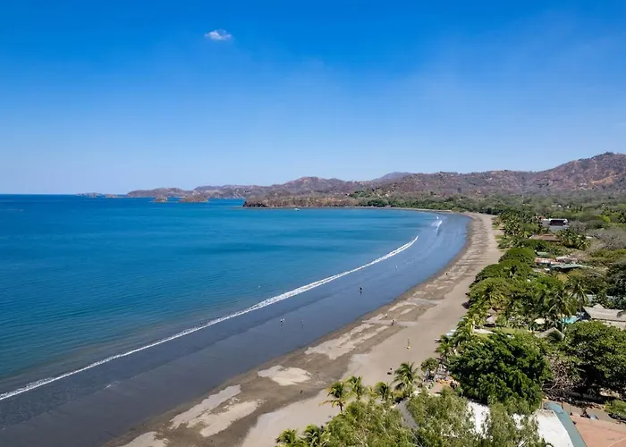 Сasa de vacaciones Cute, Modern Tiny With Pool For 2 People In Playa Potrero (Guanacaste)